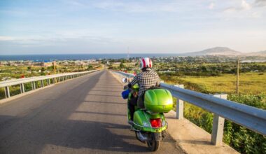 Tips Berkendara Jarak Jauh Menggunakan Motor